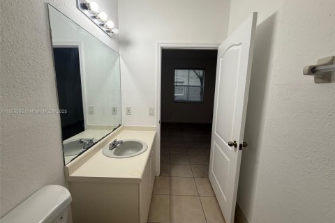 Condominio en alquiler en Homestead, Florida, 2 dormitorios, 84.91 m2 № 1891224 - foto 19