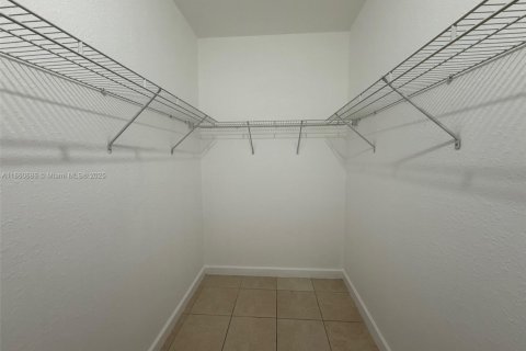 Condominio en alquiler en Homestead, Florida, 2 dormitorios, 84.91 m2 № 1891224 - foto 20