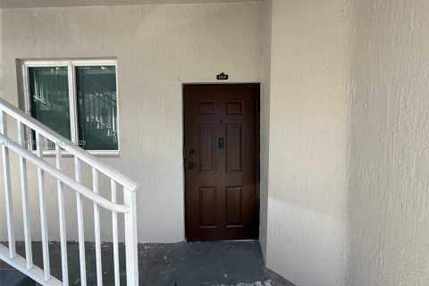 Condominio en alquiler en Homestead, Florida, 2 dormitorios, 84.91 m2 № 1891224 - foto 26