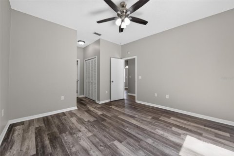 House in Orlando, Florida 3 bedrooms, 133.59 sq.m. № 2224980 - photo 22