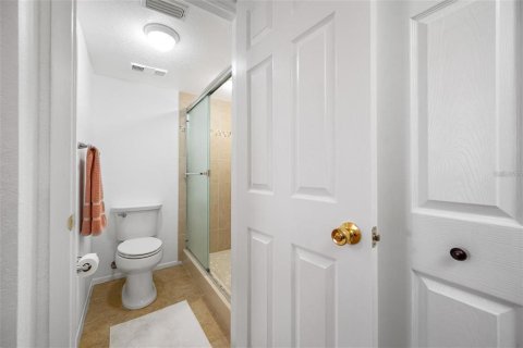 Copropriété à louer à Largo, Floride: 2 chambres, 87.79 m2 № 2429331 - photo 3