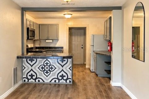Apartment in Daytona Beach, Florida 2 bedrooms, 75.07 sq.m. № 2388945 - photo 2