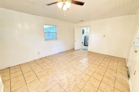 Villa ou maison à louer à Kissimmee, Floride: 4 chambres, 142.33 m2 № 1549169 - photo 24