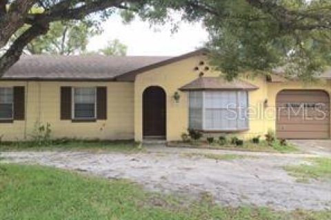Villa ou maison à louer à Kissimmee, Floride: 4 chambres, 142.33 m2 № 1549169 - photo 1
