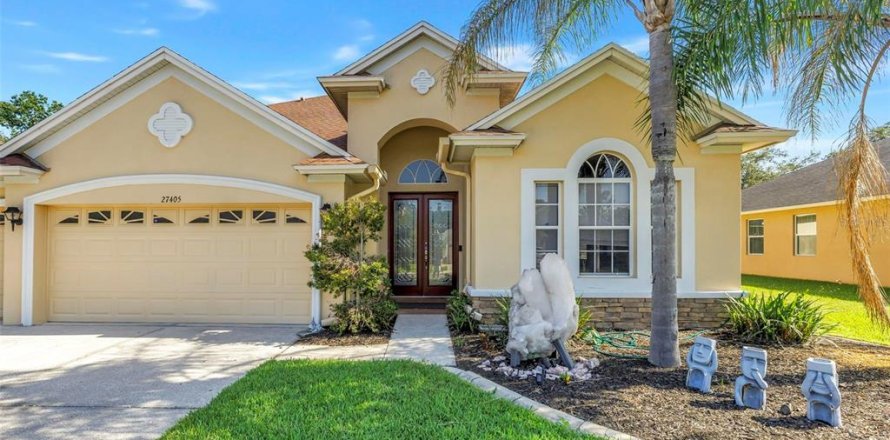 Villa ou maison à Wesley Chapel, Floride 4 chambres, 312.43 m2 № 2207610