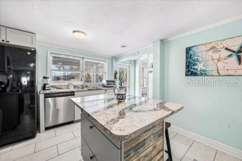 Villa ou maison à vendre à Cocoa Beach, Floride: 5 chambres, 216.09 m2 № 1525406 - photo 20