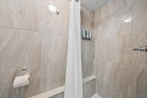 Villa ou maison à vendre à Cocoa Beach, Floride: 5 chambres, 216.09 m2 № 1525406 - photo 15