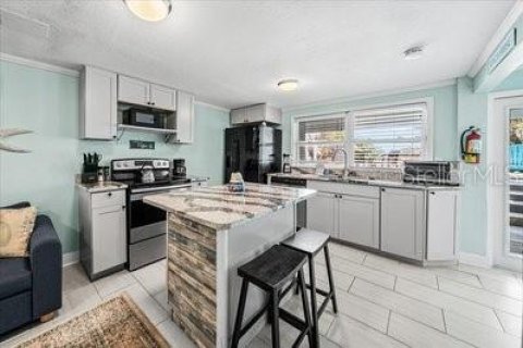 Villa ou maison à vendre à Cocoa Beach, Floride: 5 chambres, 216.09 m2 № 1525406 - photo 19