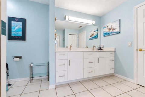 Casa en venta en Auburndale, Florida, 3 dormitorios, 175.21 m2 № 2383375 - foto 28