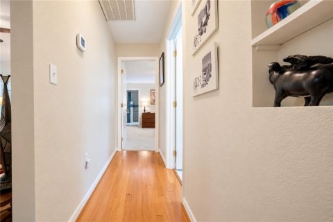 Casa en venta en Auburndale, Florida, 3 dormitorios, 175.21 m2 № 2383375 - foto 18