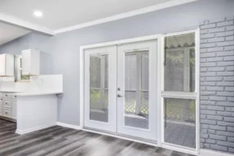 House in Jacksonville, Florida 3 bedrooms, 109.25 sq.m. № 1561670 - photo 18