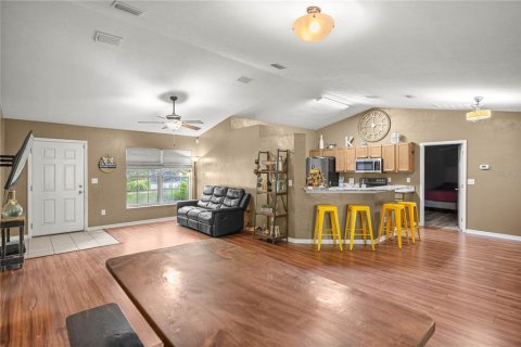 House in Ocklawaha, Florida 3 bedrooms, 128.48 sq.m. № 1827681 - photo 10