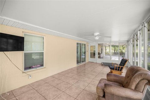 House in Ocklawaha, Florida 3 bedrooms, 128.48 sq.m. № 1827681 - photo 19