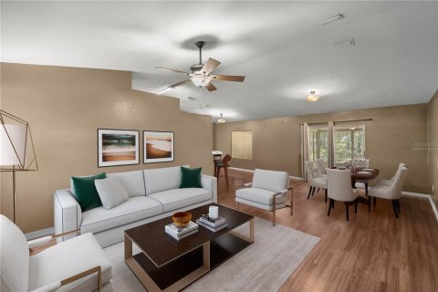 House in Ocklawaha, Florida 3 bedrooms, 128.48 sq.m. № 1827681 - photo 5