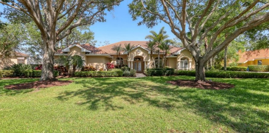 House in Sarasota, Florida 3 bedrooms, 264.59 sq.m. № 1638050