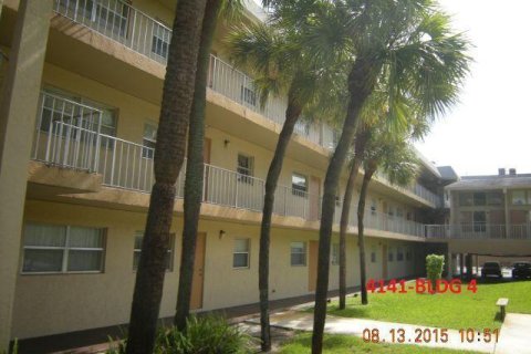 Condo in Lauderhill, Florida, 1 bedroom  № 2192575