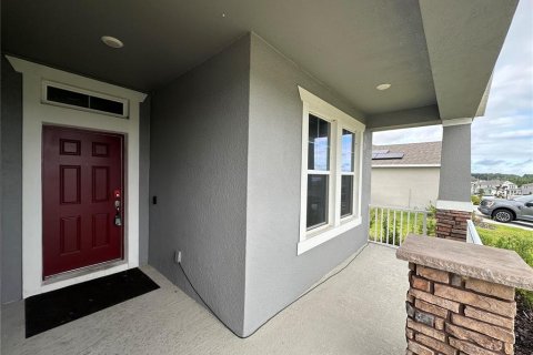 House in Winter Garden, Florida 4 bedrooms, 195.56 sq.m. № 1819522 - photo 3