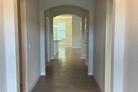 House in Winter Garden, Florida 4 bedrooms, 195.56 sq.m. № 1819522 - photo 4