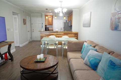 Copropriété à louer à Tampa, Floride: 2 chambres, 91.97 m2 № 2096000 - photo 6