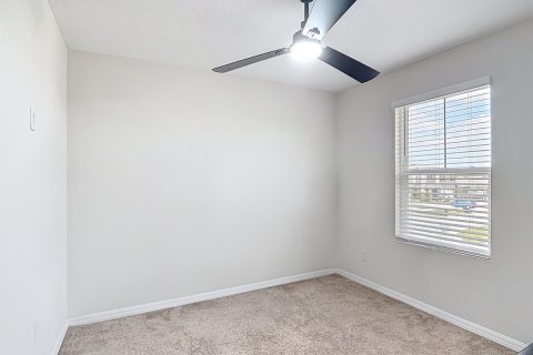 Villa ou maison à louer à Winter Haven, Floride: 4 chambres, 180.42 m2 № 2084584 - photo 18