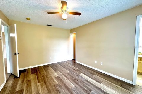 Touwnhouse à vendre à Orlando, Floride: 3 chambres, 108.05 m2 № 1907017 - photo 9