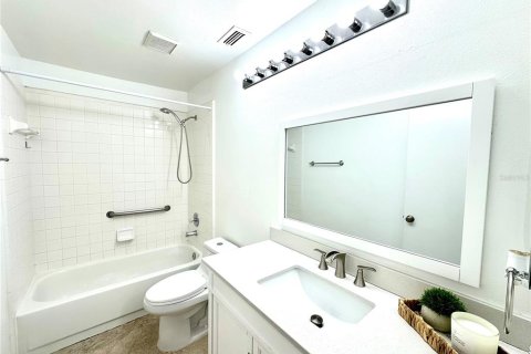 Touwnhouse à vendre à Orlando, Floride: 3 chambres, 108.05 m2 № 1907017 - photo 14