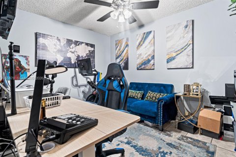 Купить таунхаус в Гринакрес, Флорида 3 спальни, 123.1м2, № 2027773 - фото 25