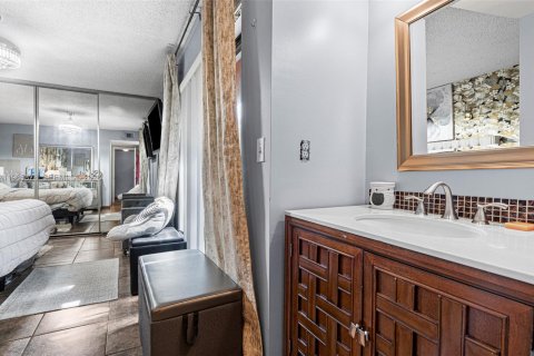 Купить таунхаус в Гринакрес, Флорида 3 спальни, 123.1м2, № 2027773 - фото 9