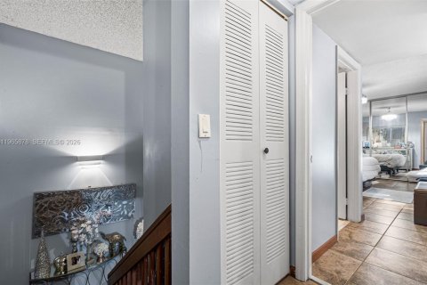 Купить таунхаус в Гринакрес, Флорида 3 спальни, 123.1м2, № 2027773 - фото 10