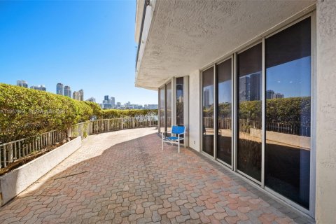 Купить кондоминиум в Авентура, Флорида 3 спальни, 157.38м2, № 2033623 - фото 29