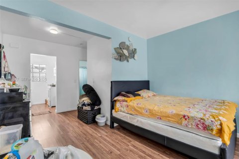 Condominio en venta en Miami Beach, Florida, 37.16 m2 № 1984146 - foto 12