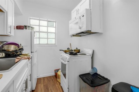 Condominio en venta en Miami Beach, Florida, 37.16 m2 № 1984146 - foto 5