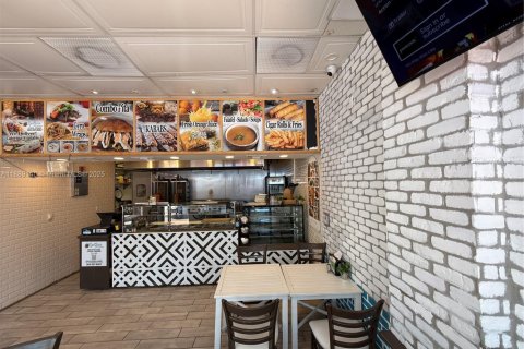 Immobilier commercial à vendre à Miami Beach, Floride № 1941252 - photo 7