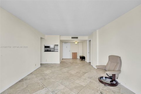 Copropriété à louer à Pompano Beach, Floride: 2 chambres, 84.63 m2 № 2042977 - photo 6