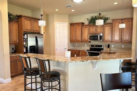 House in Polk City, Florida 4 bedrooms, 207.45 sq.m. № 1903976 - photo 16