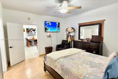 Снять в аренду таунхаус в Майами, Флорида 3 спальни, 116.31м2, № 1963602 - фото 11