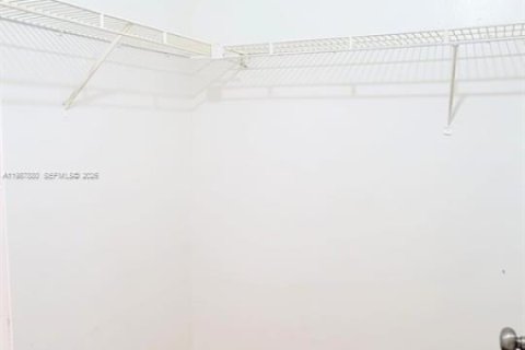 Copropriété à louer à Oakland Park, Floride: 2 chambres, 101.82 m2 № 2048762 - photo 11