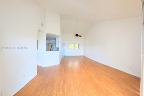 Copropriété à louer à Oakland Park, Floride: 2 chambres, 101.82 m2 № 2048762 - photo 4