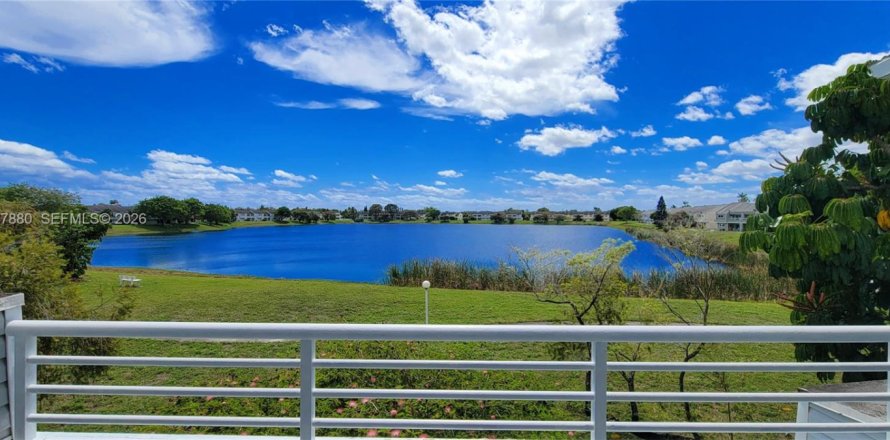 Condo à Oakland Park, Floride, 2 chambres  № 2048762