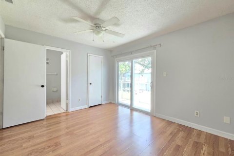 Touwnhouse à louer à Winter Park, Floride: 2 chambres, 100.24 m2 № 2283867 - photo 19