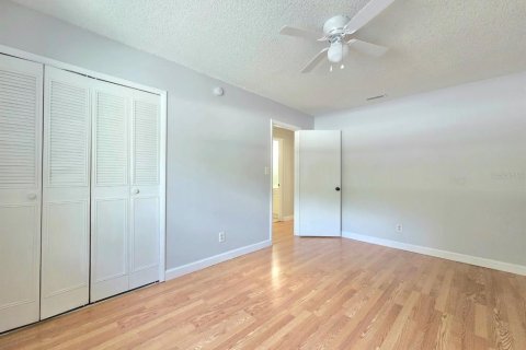Touwnhouse à louer à Winter Park, Floride: 2 chambres, 100.24 m2 № 2283867 - photo 18
