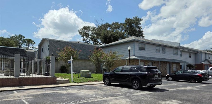 Touwnhouse à Winter Park, Floride 2 chambres, 100.24 m2 № 2283867
