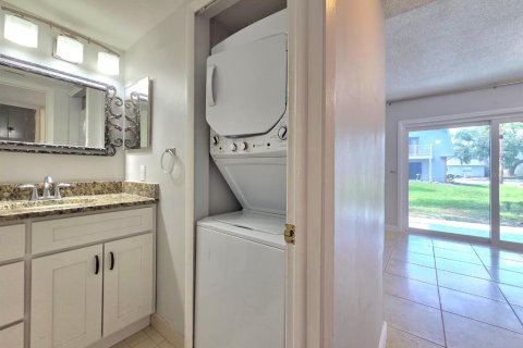 Touwnhouse à louer à Winter Park, Floride: 2 chambres, 100.24 m2 № 2283867 - photo 14