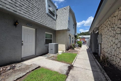 Touwnhouse à louer à Winter Park, Floride: 2 chambres, 100.24 m2 № 2283867 - photo 2