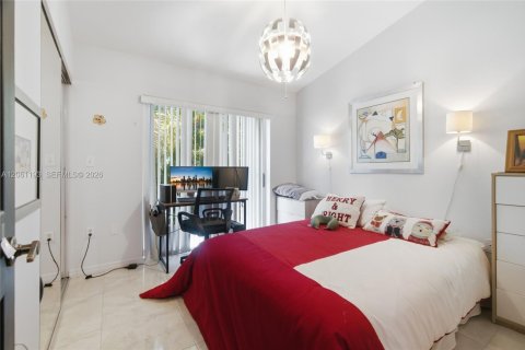 Villa ou maison à vendre à Miami, Floride: 3 chambres, 134.8 m2 № 2244084 - photo 22