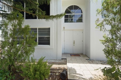 Villa ou maison à vendre à Miami, Floride: 3 chambres, 134.8 m2 № 2244084 - photo 26