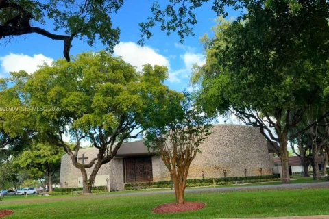 Condominio en alquiler en Miami Lakes, Florida, 2 dormitorios, 107.77 m2 № 2060977 - foto 19