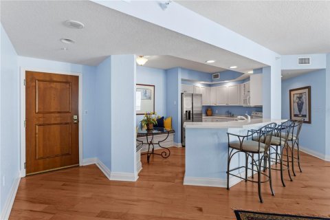 Condo in Clearwater, Florida, 2 bedrooms  № 1734668 - photo 11