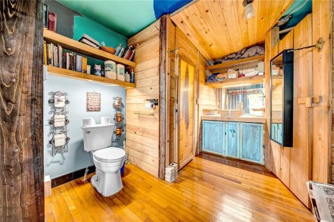 House in Redington Shores, Florida 2 bedrooms, 156.45 sq.m. № 1911880 - photo 24