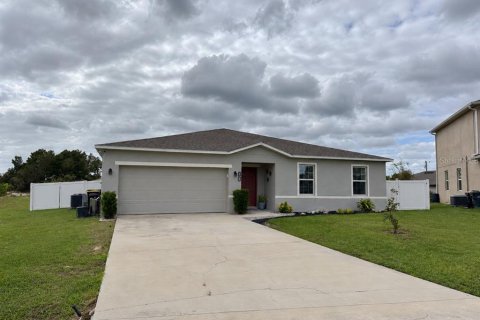 Villa ou maison à Poinciana, Floride 4 chambres, 174.1 m2 № 2437270